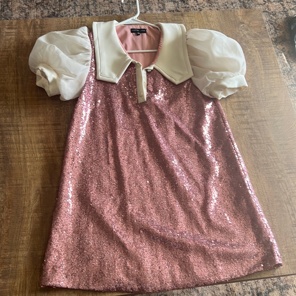 Ladies dress
